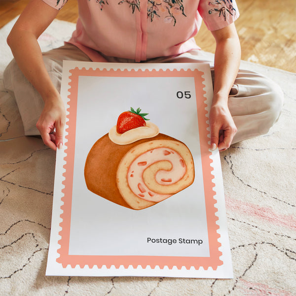 Roulé à la fraise et crème, timbre pâtisserie — Poster HP mat