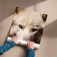 L'impression présentée en poster, sans encadrement, sur un mur neutre.