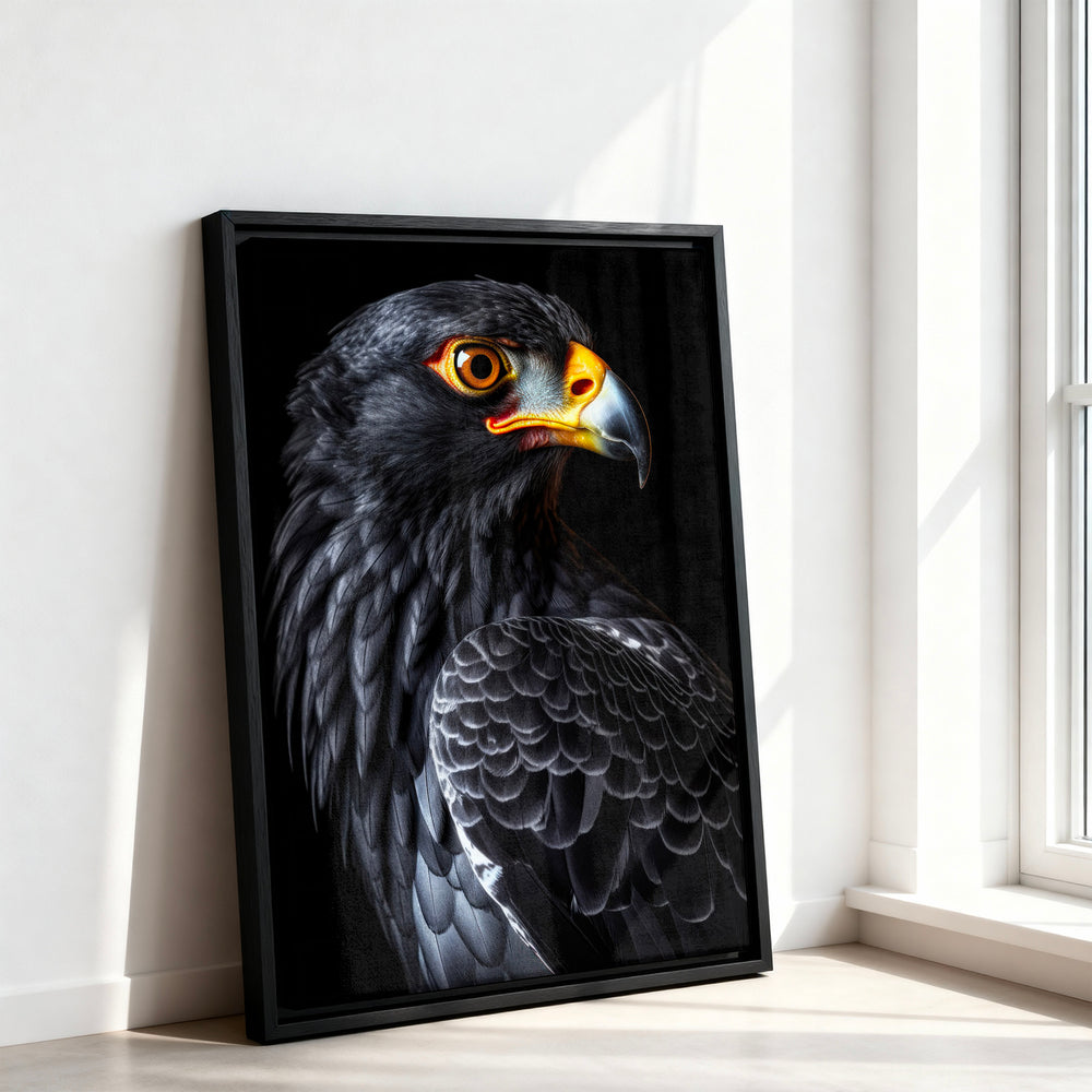 Le tableau accroché en situation dans un intérieur meublé.