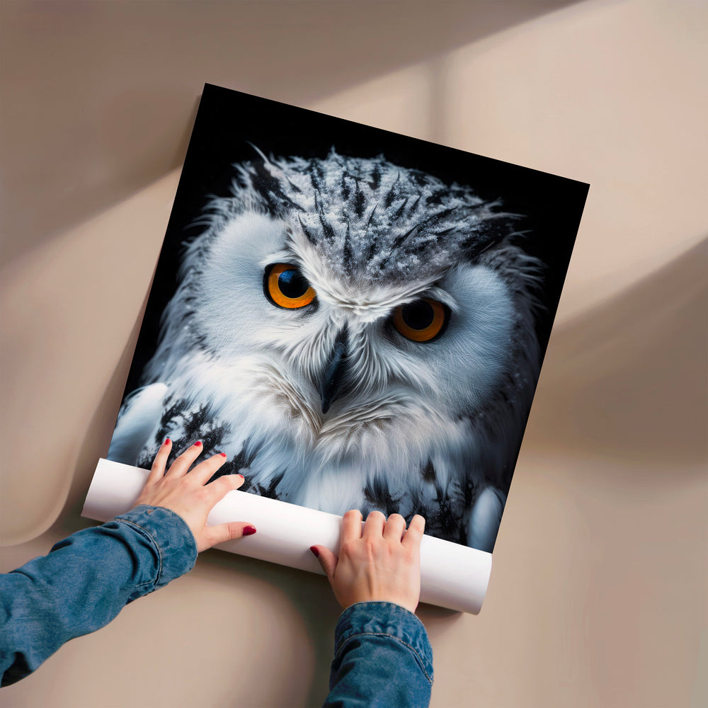 L'impression présentée en poster, sans encadrement, sur un mur neutre.