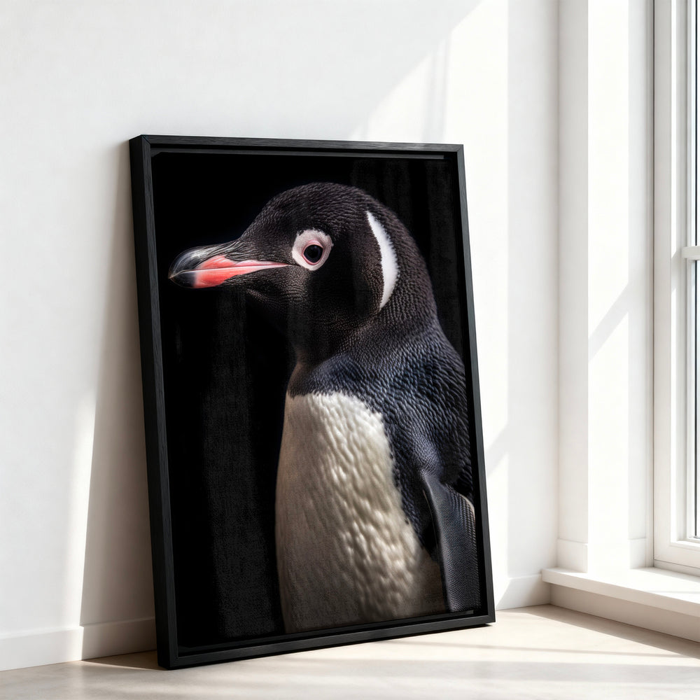 Le tableau accroché en situation dans un intérieur meublé.