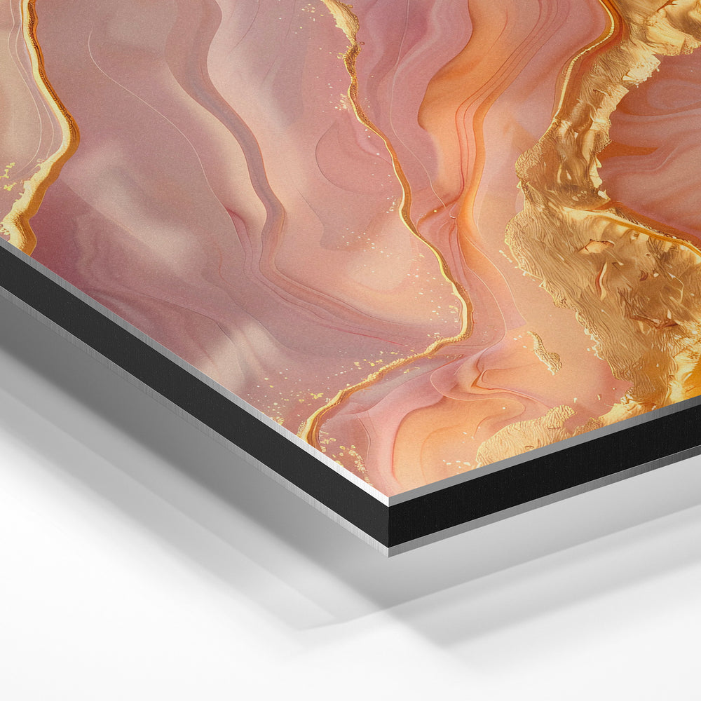 Gros plan de la matière : le tirage contrecollé sur aluminium Dibond mat, tranche visible.