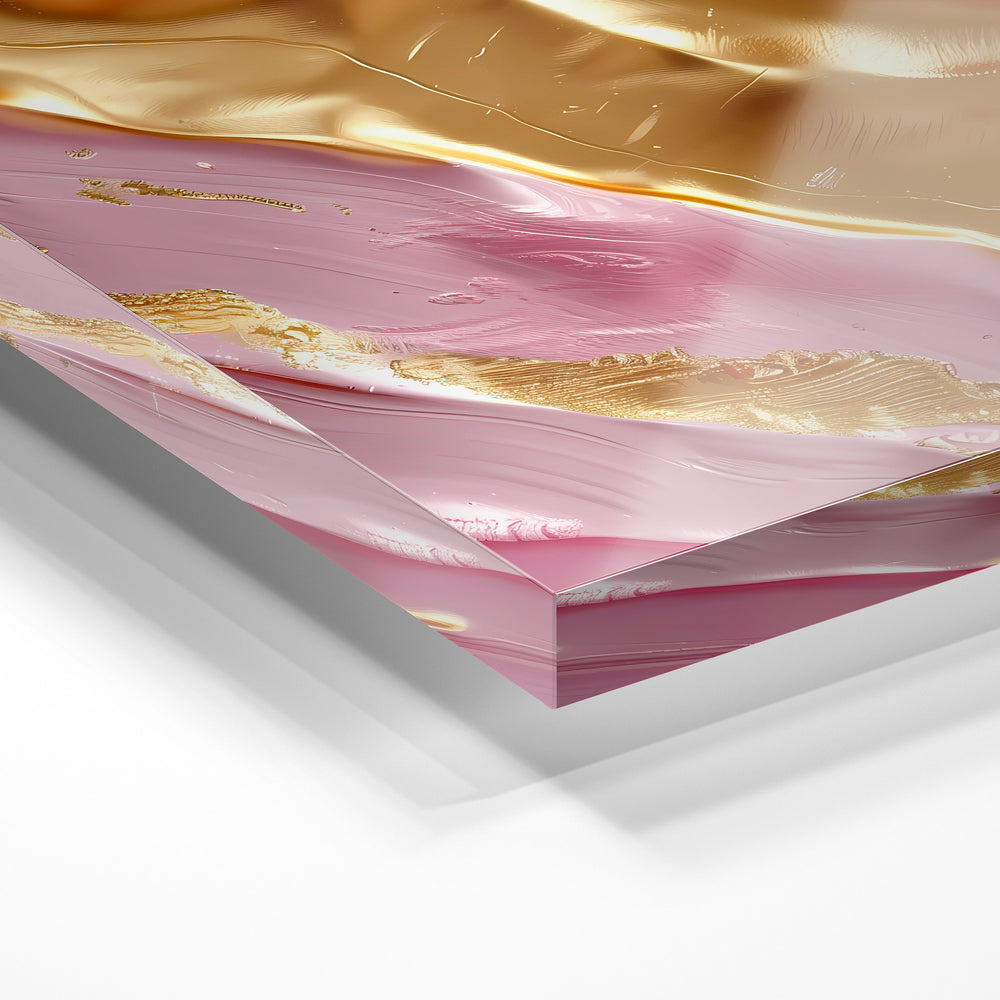 Gros plan de la matière : le tirage sous verre acrylique, tranche transparente visible.