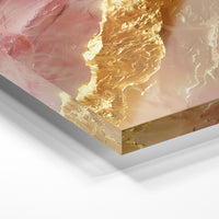 Gros plan de la matière : le tirage sous verre acrylique, tranche transparente visible.