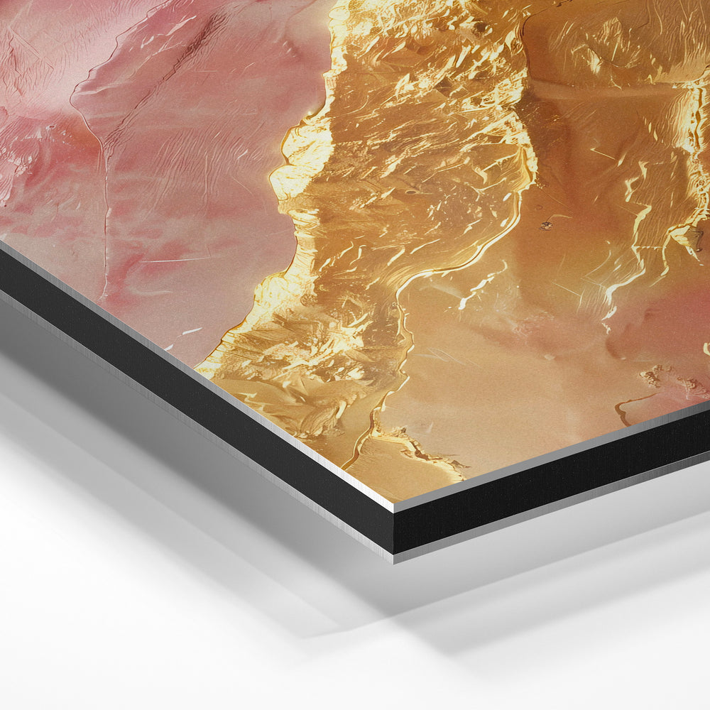 Gros plan de la matière : le tirage contrecollé sur aluminium Dibond mat, tranche visible.