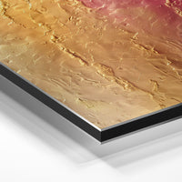 Gros plan de la matière : le tirage contrecollé sur aluminium Dibond mat, tranche visible.