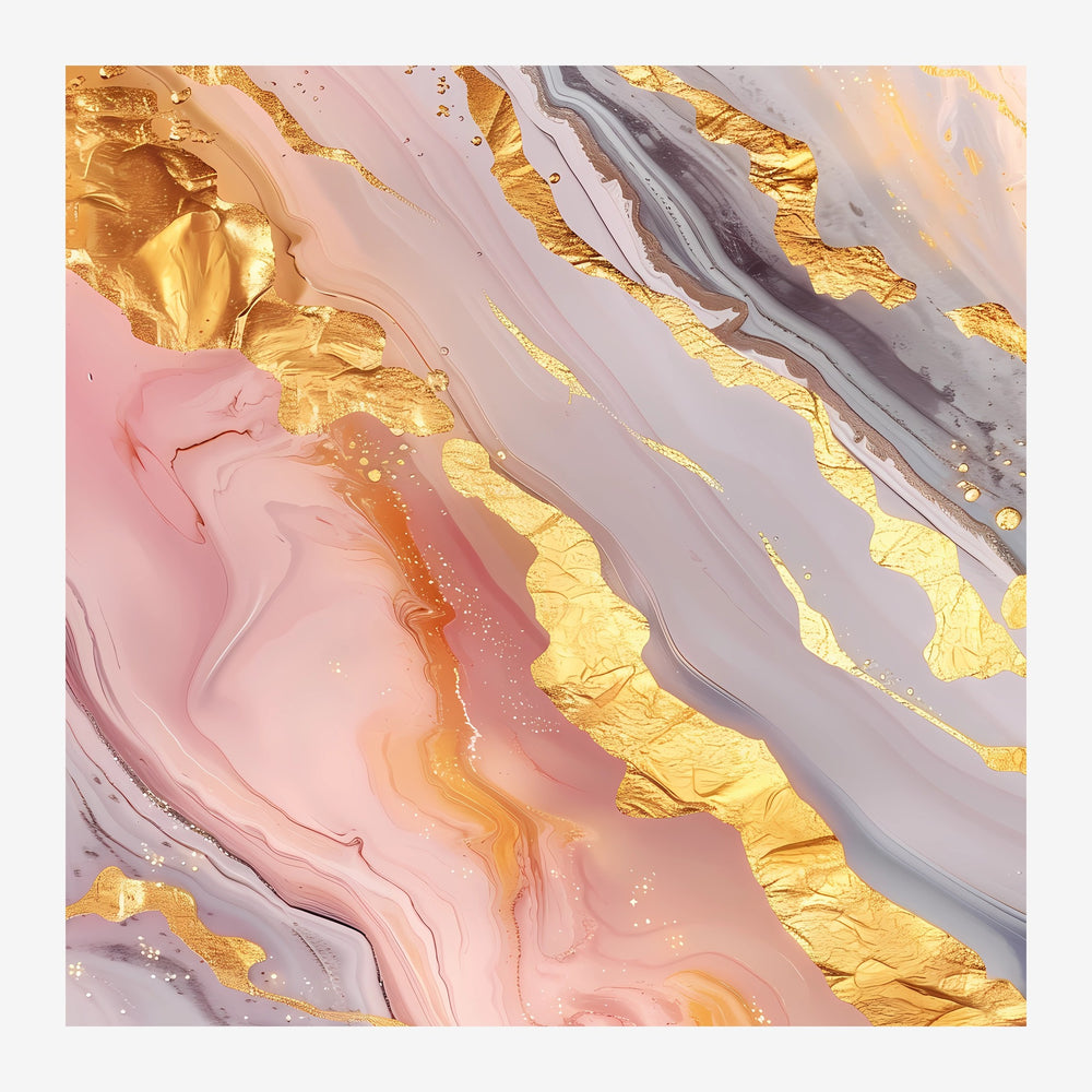 Composition abstraite avec flux de marbre rose, beige et gris agrémentés de veines dorées brillantes et de touches.