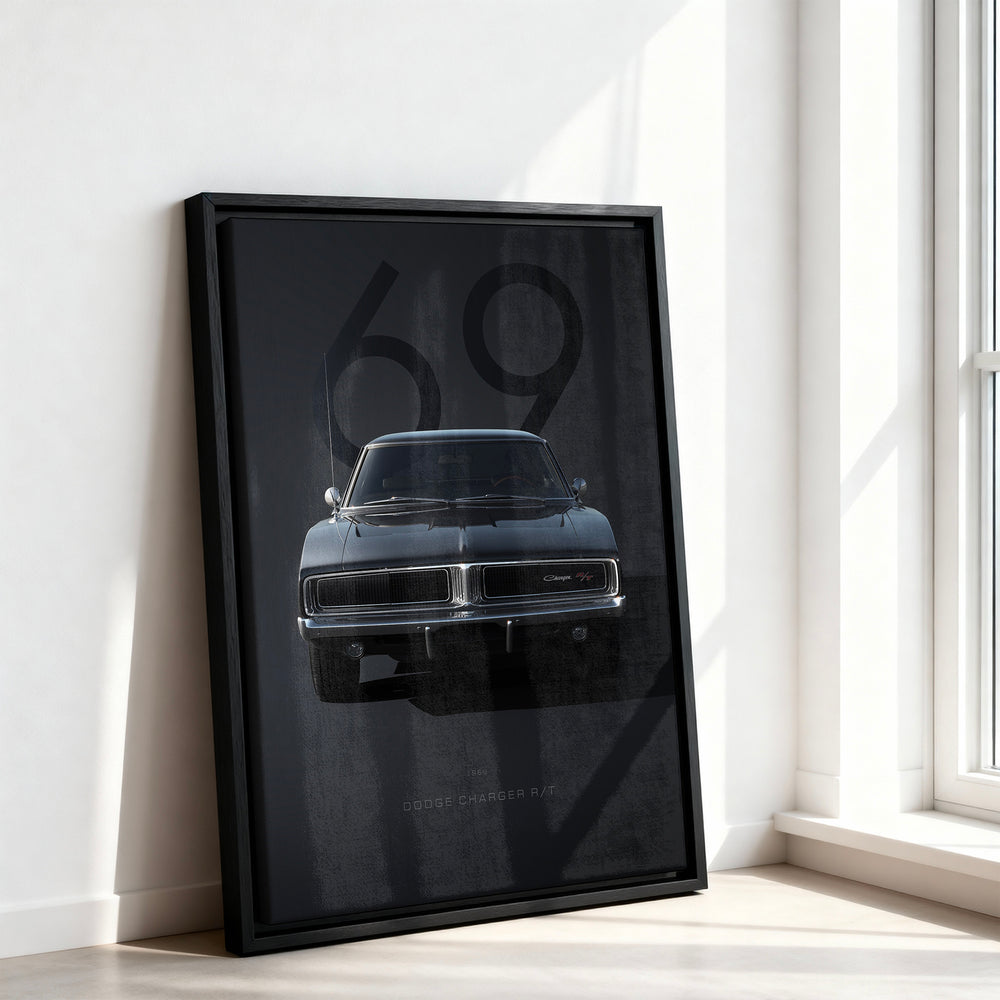 Le tableau accroché en situation dans un intérieur meublé.