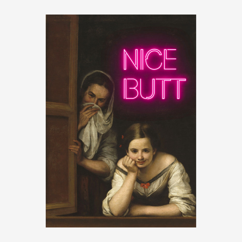 Deux figures historiques souriantes dans une peinture classique détournée par un texte en néon rose « NICE BUTT ».