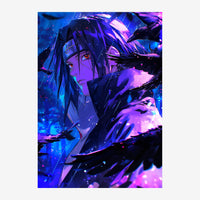 Portrait d'un personnage aux cheveux longs noirs, baigné de lumières néon bleues et violettes, avec des effets de lumière.