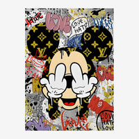 Personnage cartoon aux mains levées avec un grand sourire, au centre d'une composition pop art colorée avec motifs dorés.