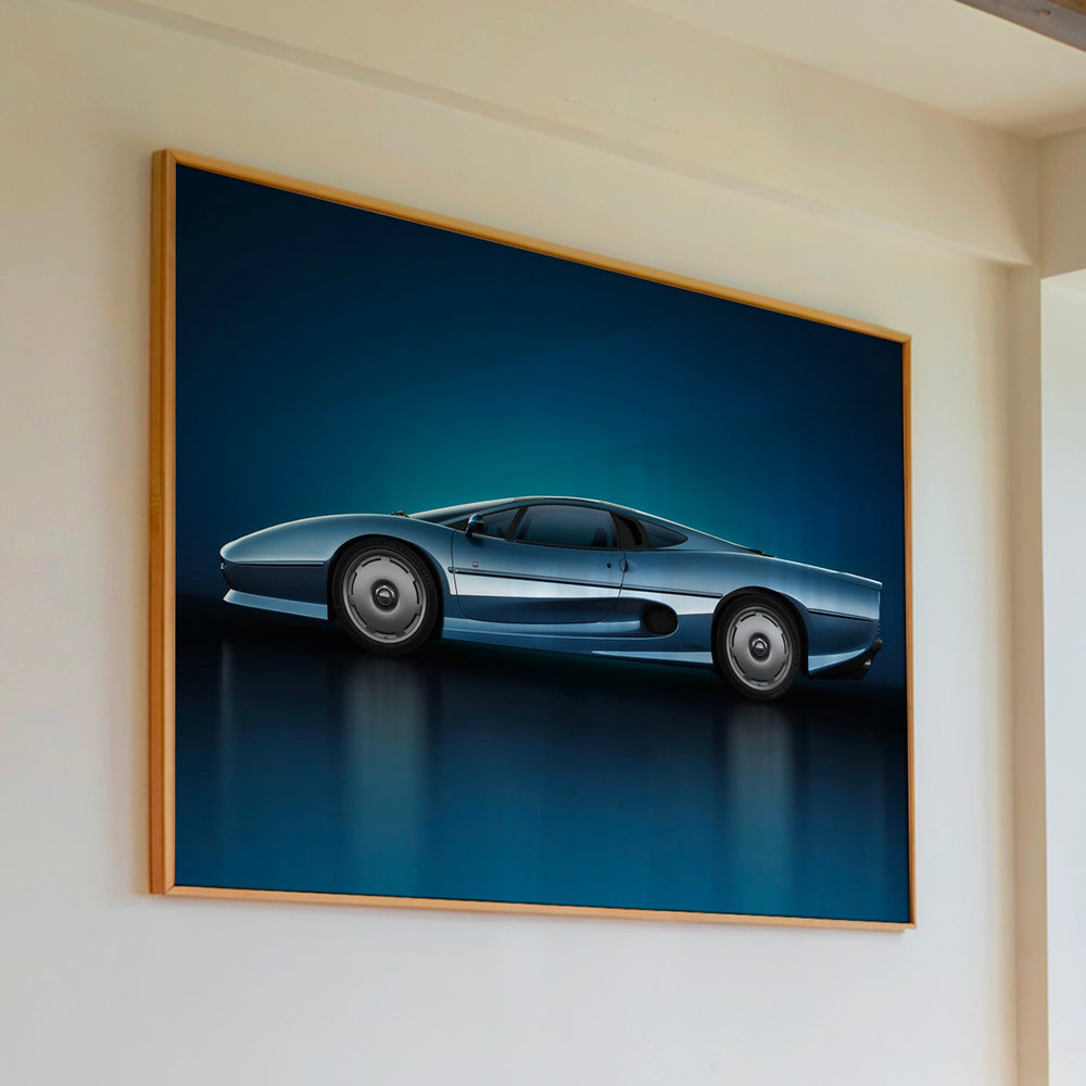 Le tableau accroché en situation dans un intérieur meublé.