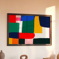 Le tableau accroché en situation dans un intérieur meublé.