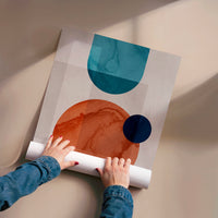 L'impression présentée en poster, sans encadrement, sur un mur neutre.