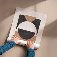 L'impression présentée en poster, sans encadrement, sur un mur neutre.