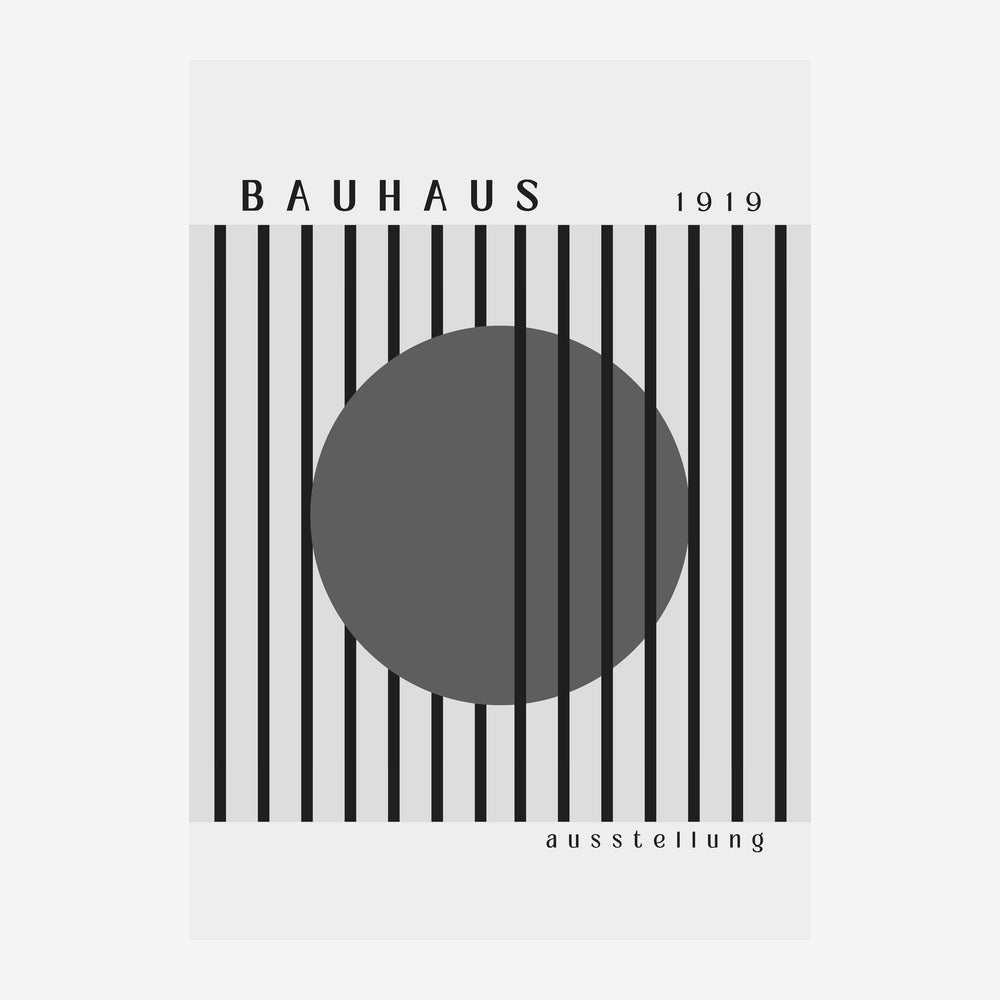 Affiche de style Bauhaus : un cercle gris sur un réseau de lignes noires verticales, avec inscriptions en texte sans-serif.