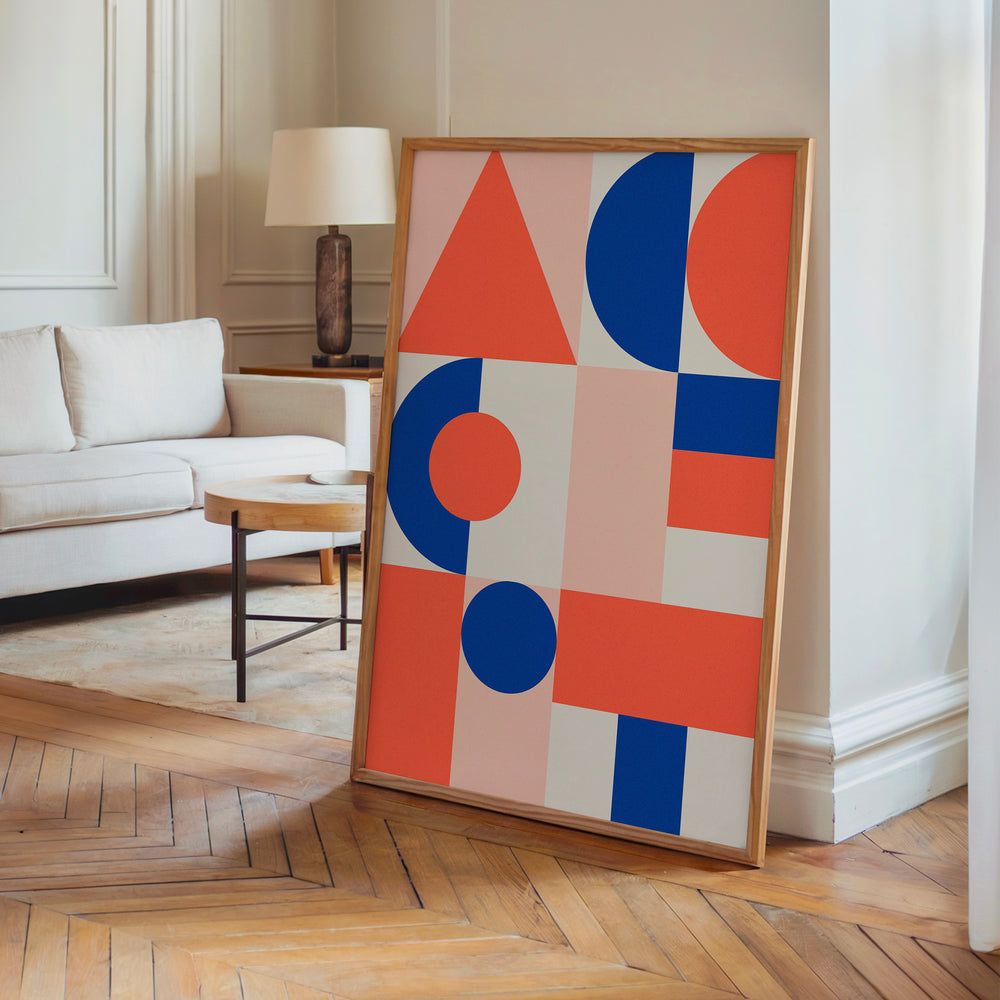Le tableau accroché en situation dans un intérieur meublé.