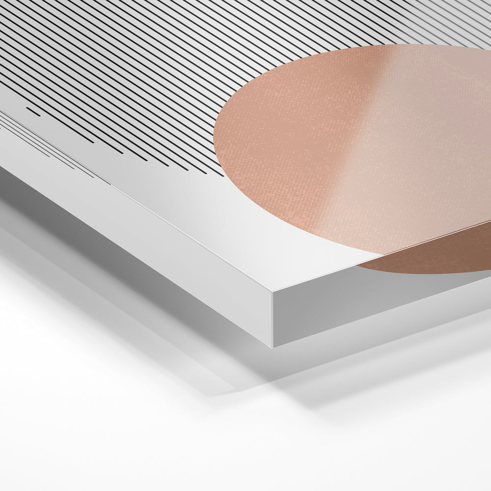 Gros plan de la matière : le tirage sous verre acrylique, tranche transparente visible.