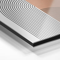 Gros plan du relief : la surépaisseur d'encre en lumière rasante sur aluminium Dibond.