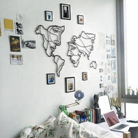 Decoration metal visage monde