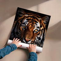 L'impression présentée en poster, sans encadrement, sur un mur neutre.