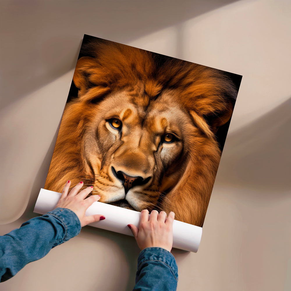 L'impression présentée en poster, sans encadrement, sur un mur neutre.