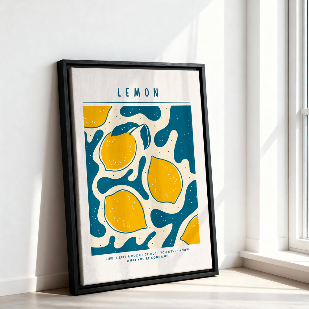 Le tableau accroché en situation dans un intérieur meublé.