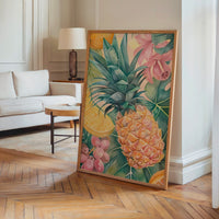 Le tableau accroché en situation dans un intérieur meublé.
