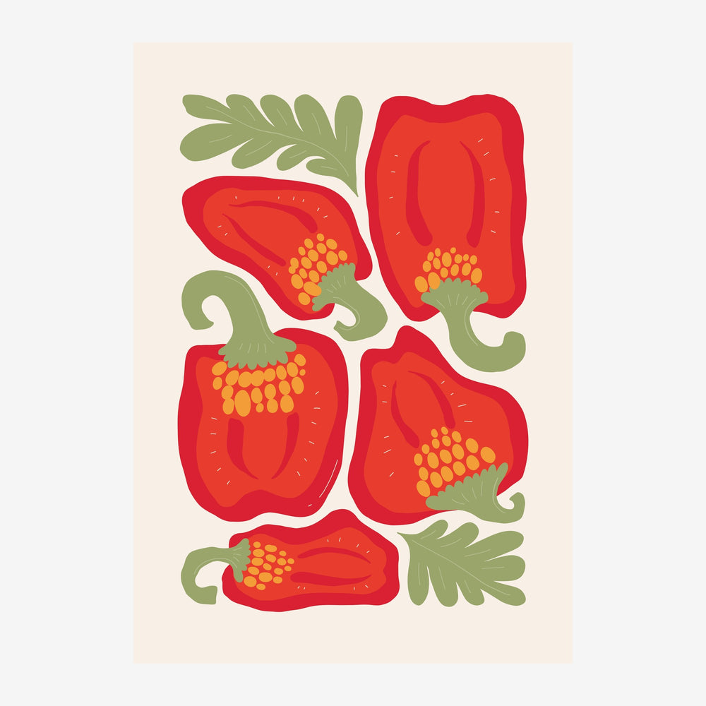 Composition de cinq piments rouges avec graines dorées et feuilles vertes stylisées sur fond crème.