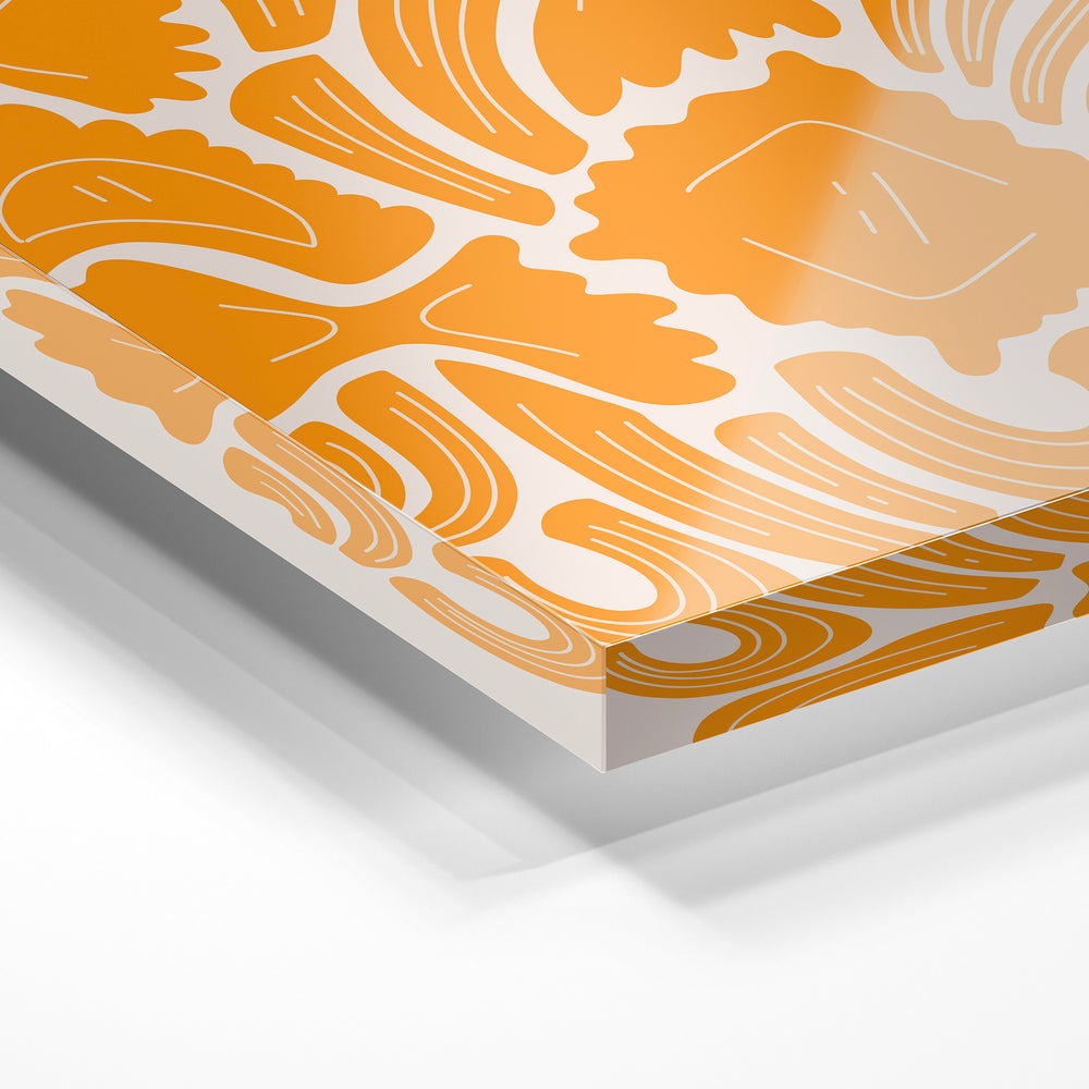 Gros plan de la matière : le tirage sous verre acrylique, tranche transparente visible.