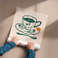 L'impression présentée en poster, sans encadrement, sur un mur neutre.