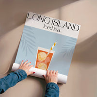 L'impression présentée en poster, sans encadrement, sur un mur neutre.