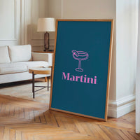 Le tableau accroché en situation dans un intérieur meublé.