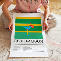 L'impression présentée en poster, sans encadrement, sur un mur neutre.