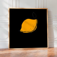 L'impression présentée en poster, sans encadrement, sur un mur neutre.