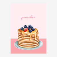 Affiche illustrant une pile de pancakes dorés garnis de myrtilles et fraise, sur fond rose poudré avec le mot « pancakes ».