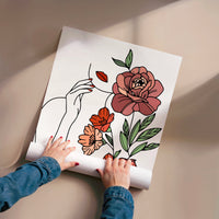 L'impression présentée en poster, sans encadrement, sur un mur neutre.