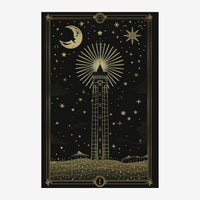 Affiche représentant un phare illuminé par un halo de rayons dorés sur un ciel nocturne étoilé noir et or, encadré d'un.