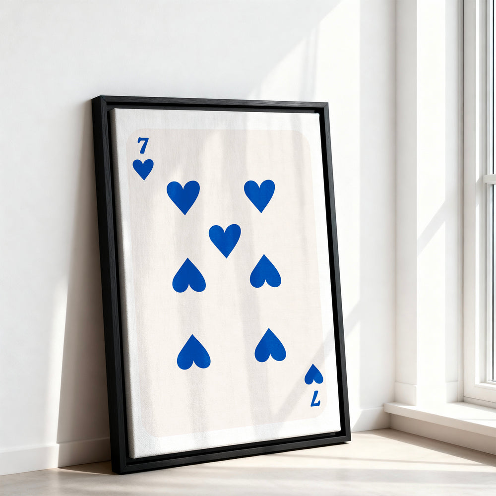 Le tableau accroché en situation dans un intérieur meublé.
