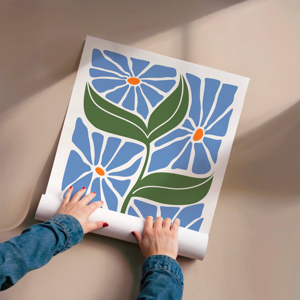 L'impression présentée en poster, sans encadrement, sur un mur neutre.