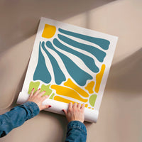 L'impression présentée en poster, sans encadrement, sur un mur neutre.