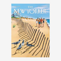 Une illustration de plage avec des barrières de bois et des oiseaux échassiers sur le sable, des baigneurs en arrière-plan.