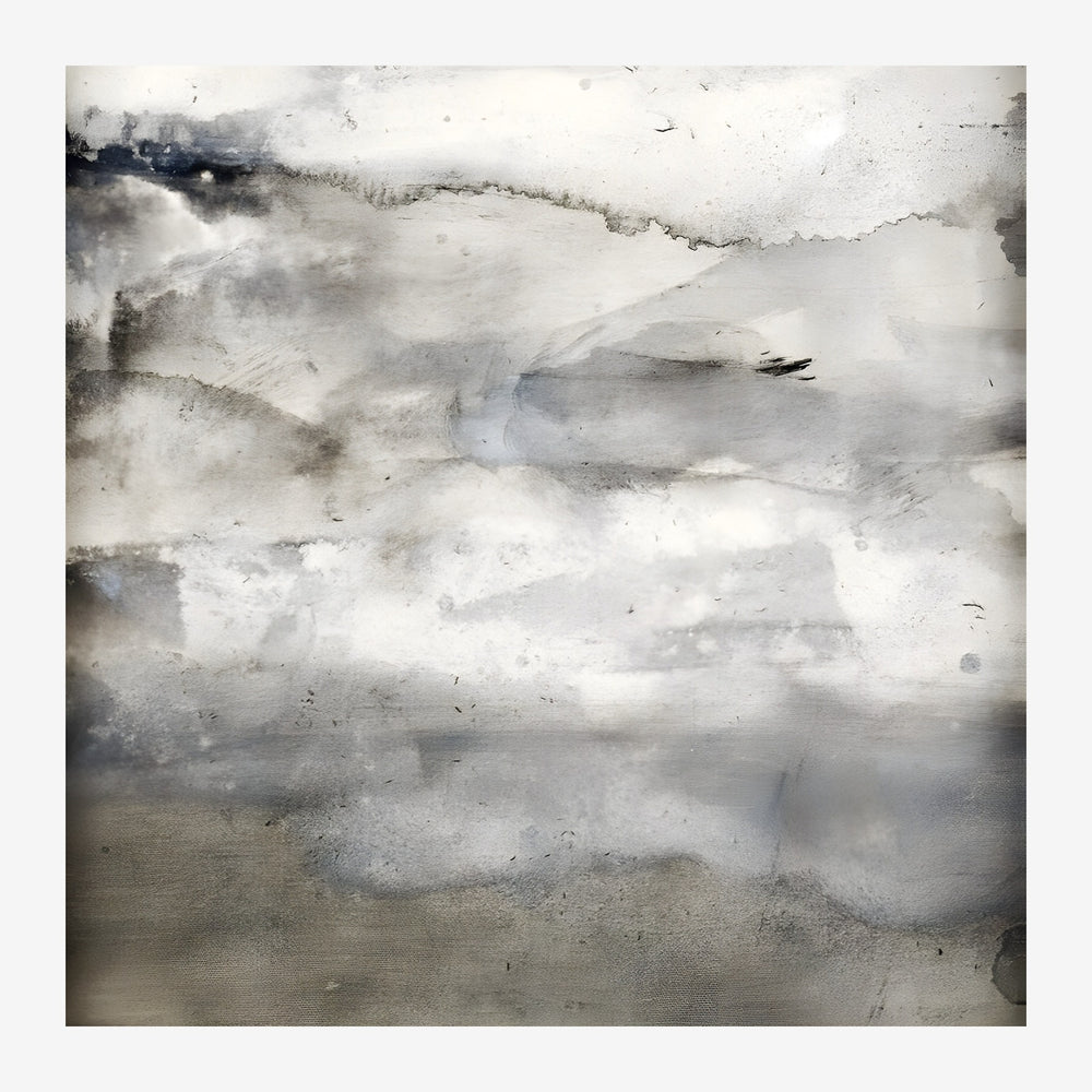 Paysage abstrait composé de couches de brumes et de strates horizontales en dégradés de gris et beige, avec des touches.