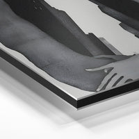 Gros plan de la matière : le tirage contrecollé sur aluminium Dibond mat, tranche visible.