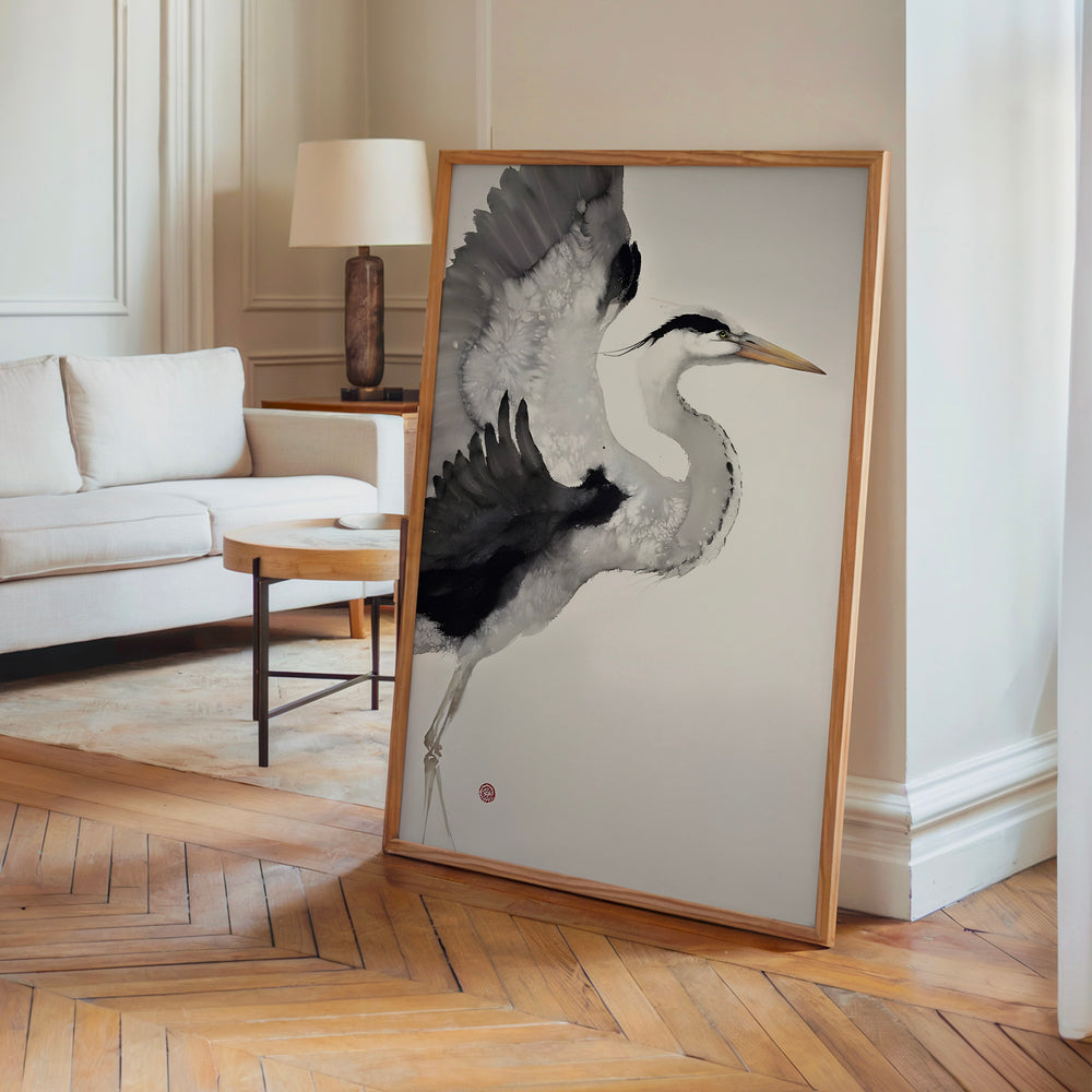 Le tableau accroché en situation dans un intérieur meublé.