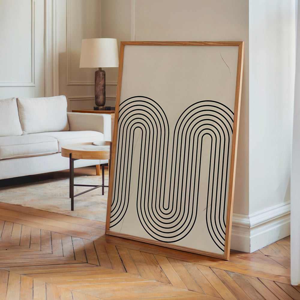 Le tableau accroché en situation dans un intérieur meublé.