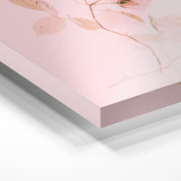 Gros plan de la matière : le tirage sous verre acrylique, tranche transparente visible.