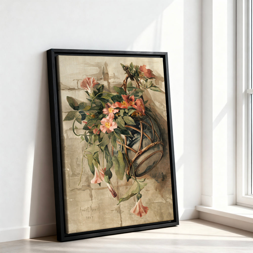 Le tableau accroché en situation dans un intérieur meublé.