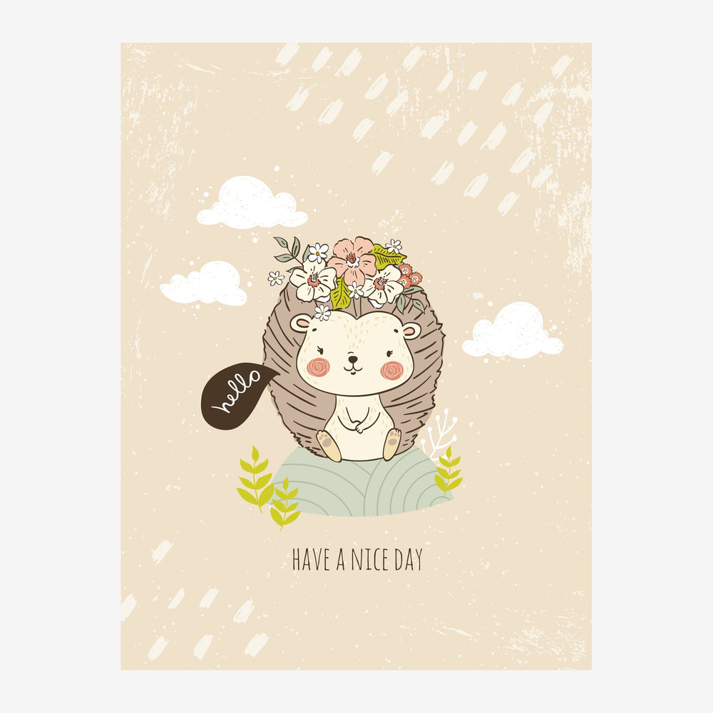 Un hérisson mignon avec une couronne de fleurs roses et jaunes sur la tête, assis dans l'herbe, entouré de nuages blancs.