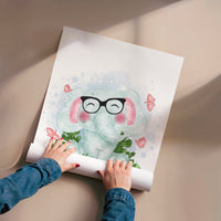 L'impression présentée en poster, sans encadrement, sur un mur neutre.